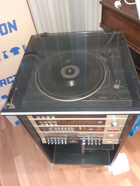 tourne-disque 
lecteur de cassettes 0 Valenciennes (59)