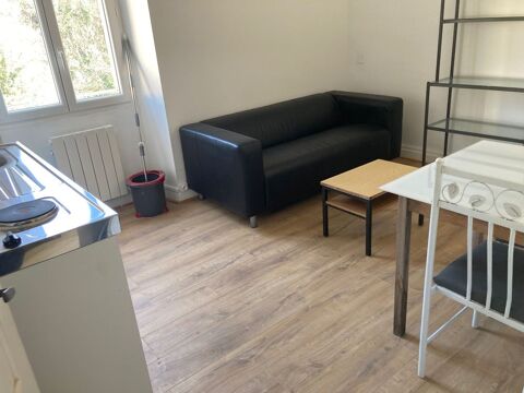  Appartement � louer 2 pi�ces 25 m� Villefranche-de-rouergue