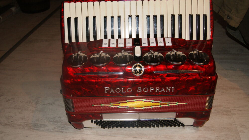 Accord&eacute;on Paolo SOPRANI Instruments de musique