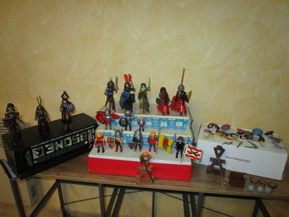 PLAYMOBIL MOYEN CHEVALIER Jeux / jouets