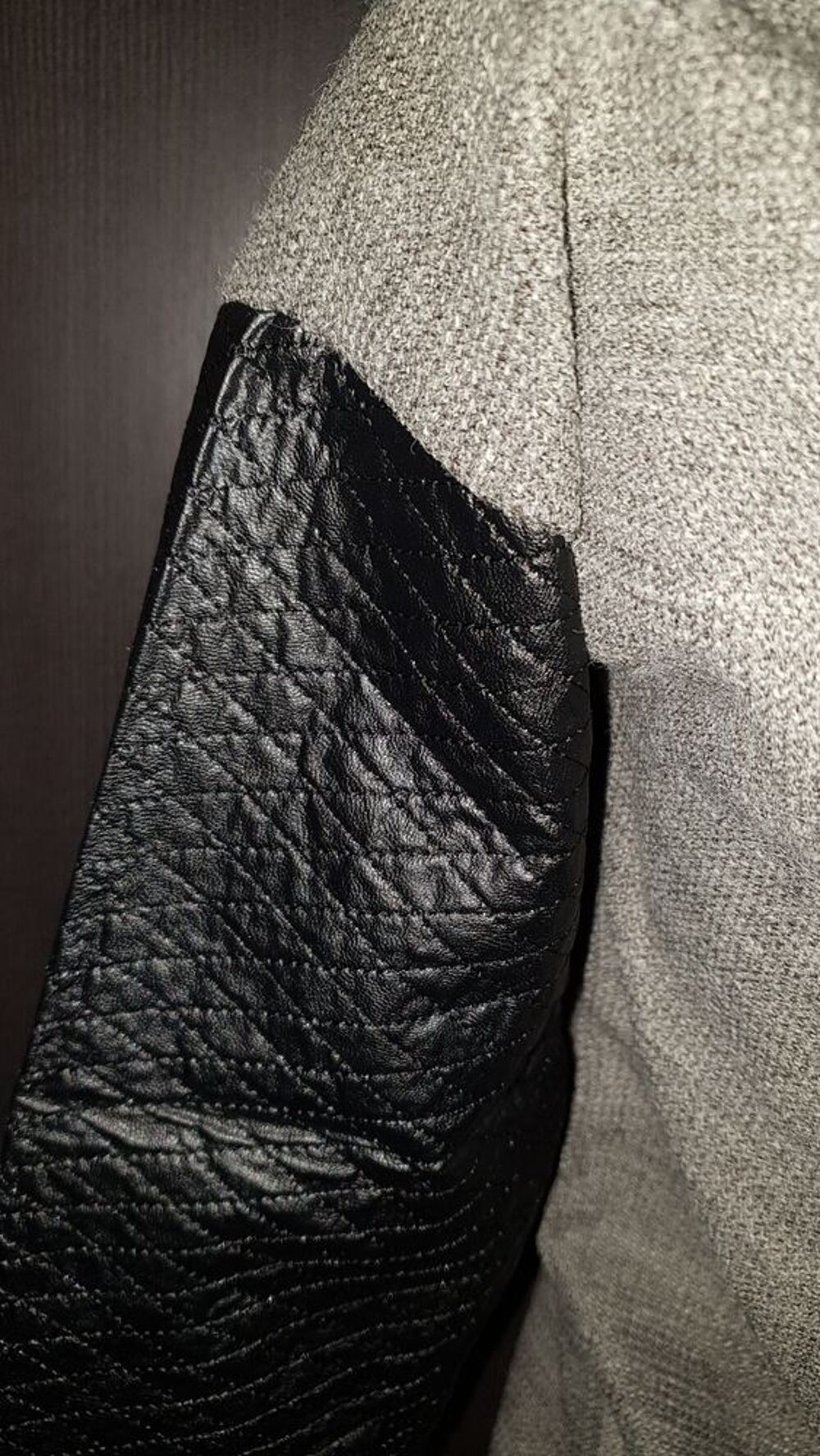 Fin pull manches longues effet cuir Taille S Vêtements