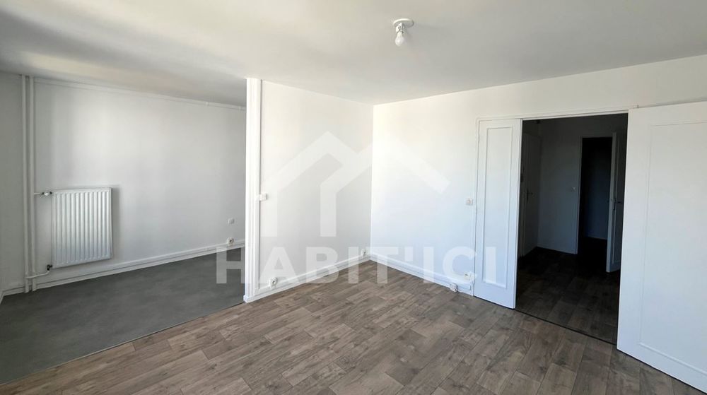 Vente Appartement Appartement 3 pièces fonctionnel entièrement rénové avec ravalement énergétique récent Guyancourt