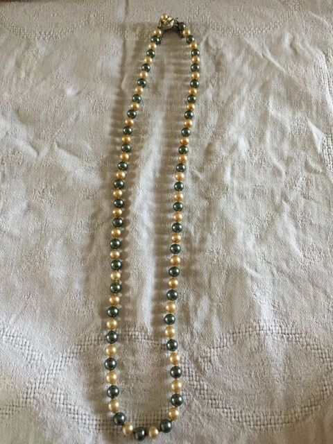 Collier sautoir en perles de Majorque 20 N�mes (30)