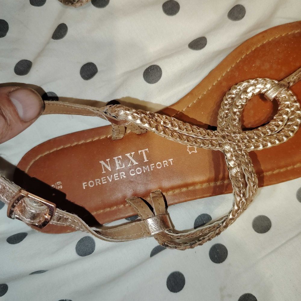CHAUSSURES FEMMES Chaussures