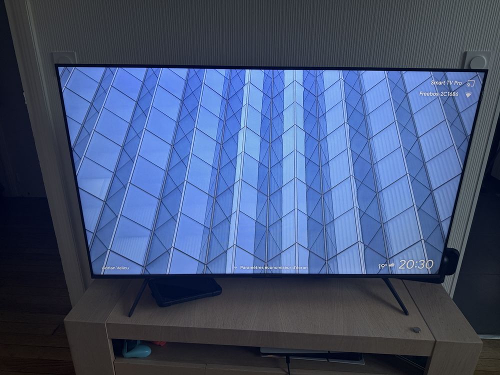 t&eacute;l&eacute; TCL Qled h70cm l123cm Photos/Video/TV