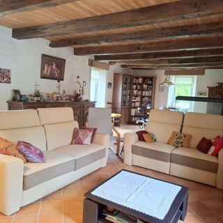  Maison  vendre 6 pices 220 m