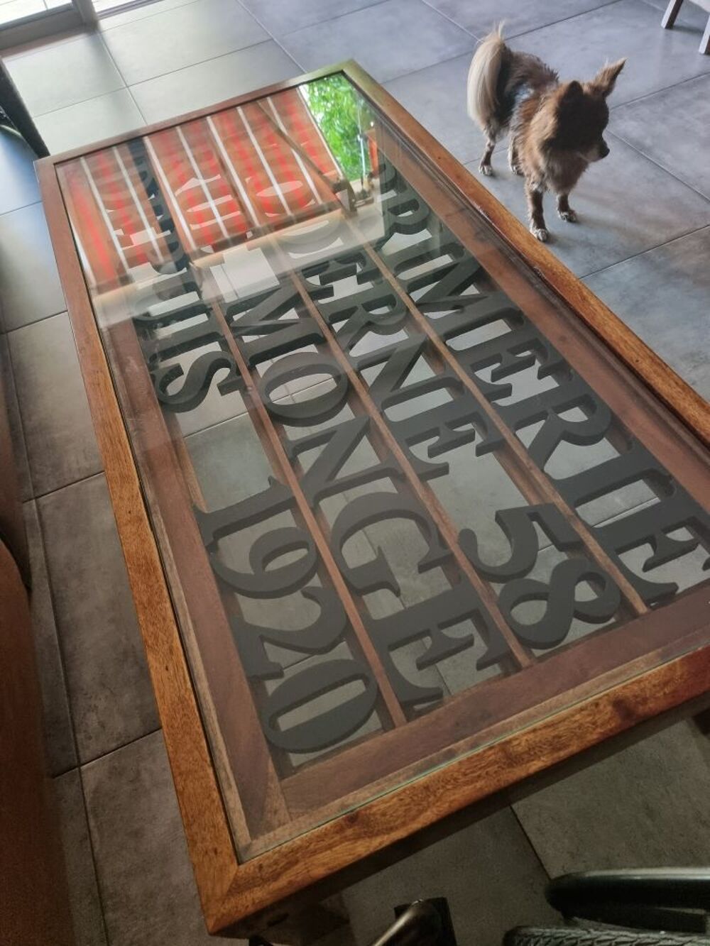 table basse en teck puis fer forg&eacute; Meubles