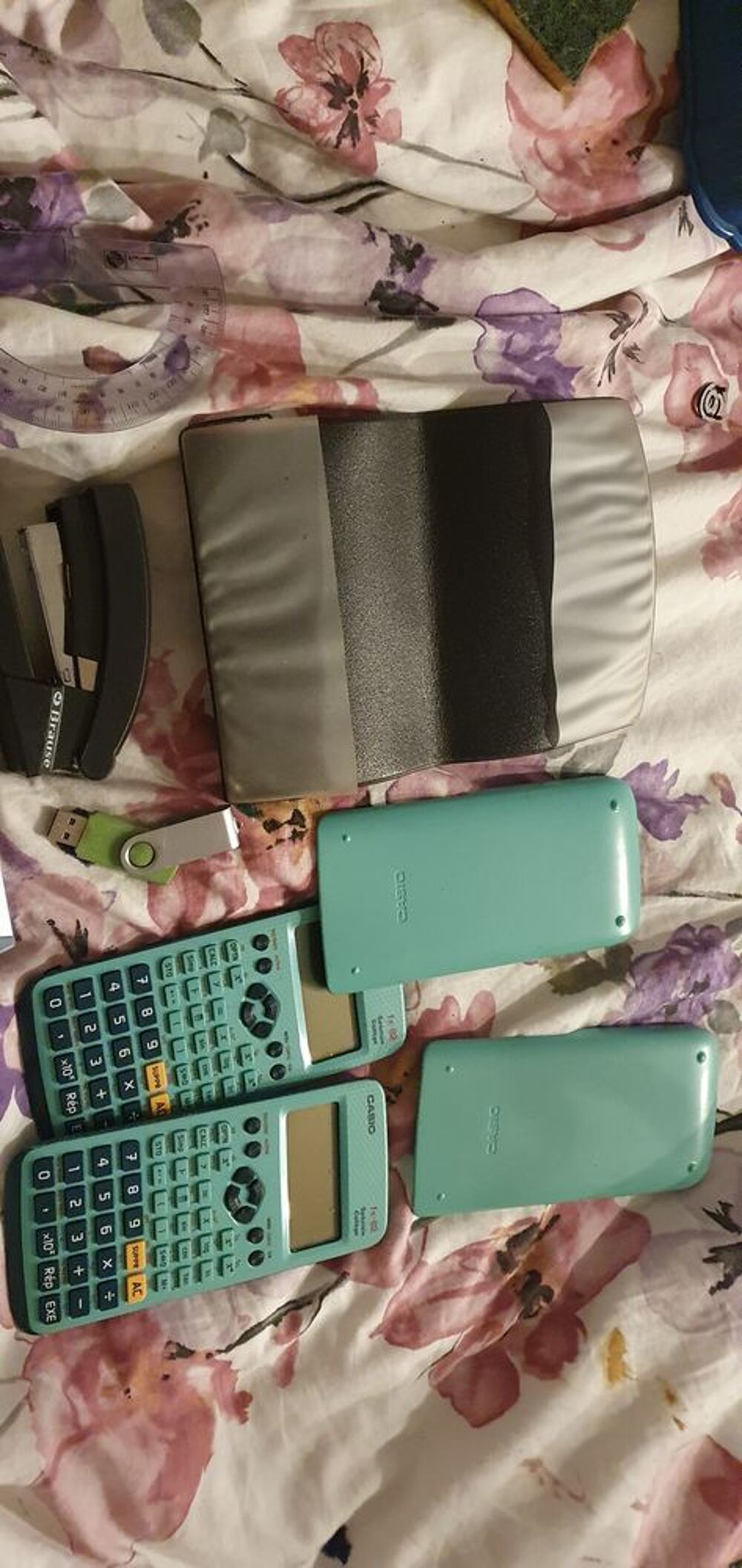 Je suis Audrey Invalide mes v&ecirc;tements Addo Addulte V�tements