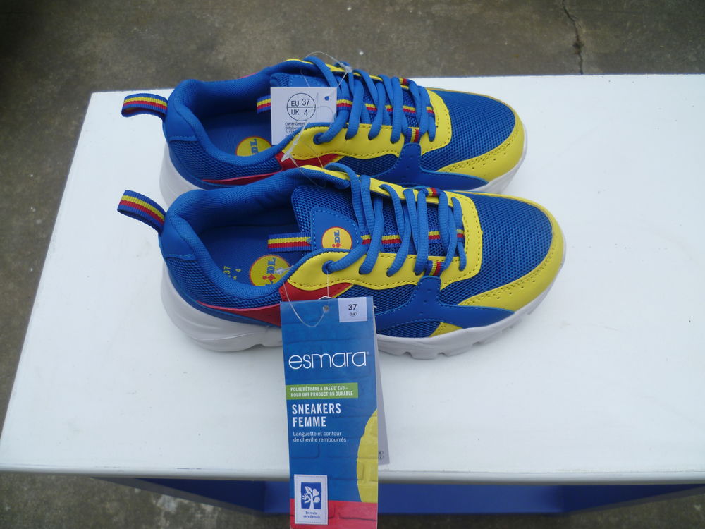 Paire de baskets neuves Sneakers Esmara LIDL taille 37 Chaussures