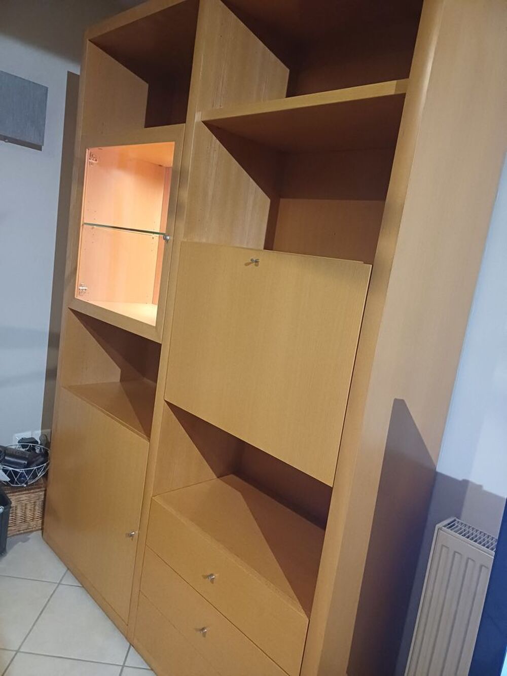 Meuble de salon en tr&egrave;s bon &eacute;tat Meubles