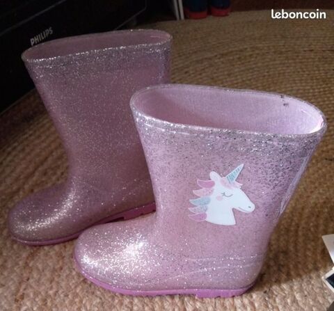 Bottes tête de licorne - taille 32 7 Beauchamp (95)