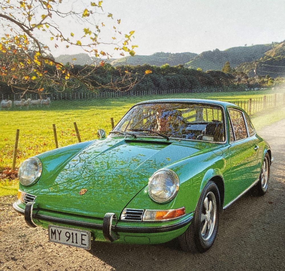 PASSION PORSCHE 911
Livres et BD