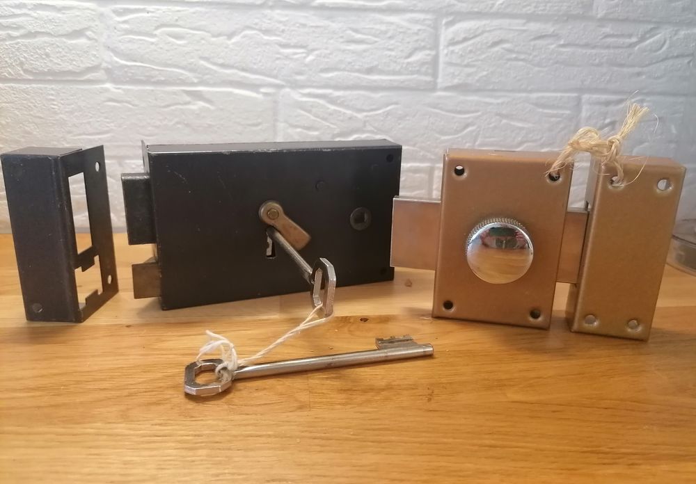 Verrous avec cl&eacute;s Bricolage
