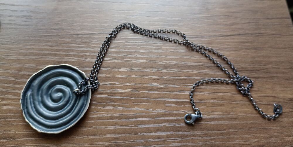 collier en argent vieilli 925 avec pendentif ! Bijoux et montres