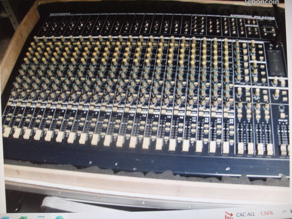 LOT DE CONSOLE DE MIXAGES ANALOGIQUES Instruments de musique
