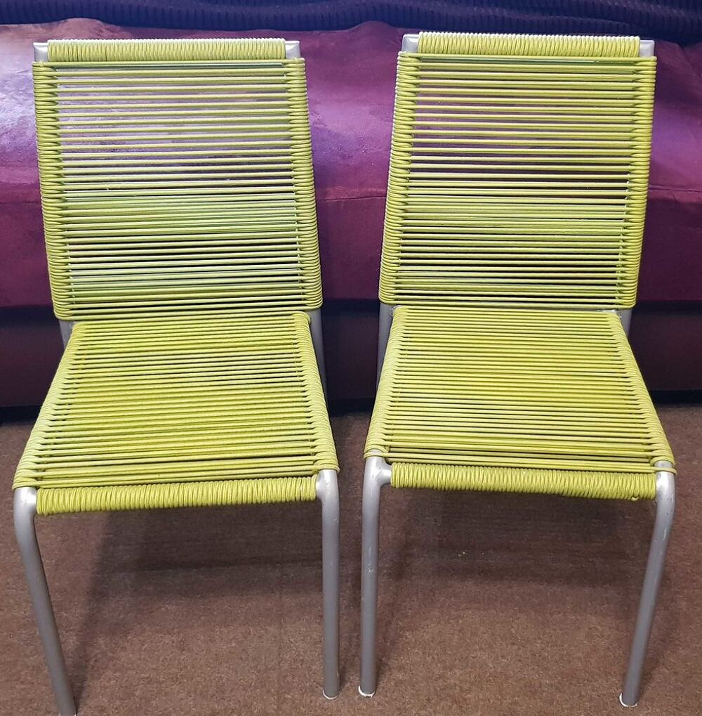 Chaises enfant. Meubles