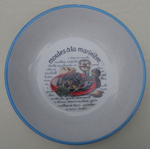 Plat moules marinières petites égrenures vintage neuf 18 Castries (34)
