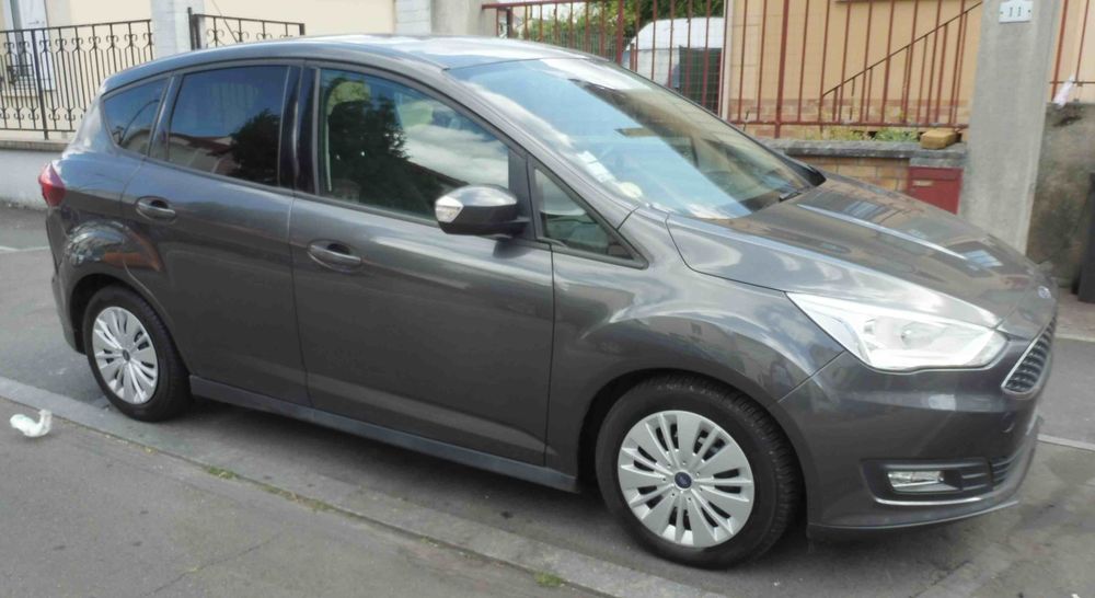 C-max C-MAX 1.5 TDCi 120 S&S Business Nav 2015 occasion 93430 Villetaneuse
