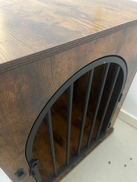 Niche chien en bois Nantes (44)