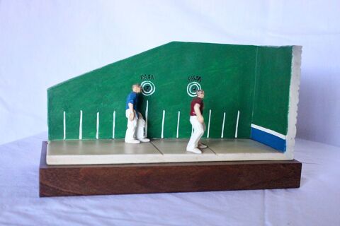 MAQUETTE  MUR A GAUCHE    PELOTE BASQUE      A MAIN NUE  
39 Anglet (64)