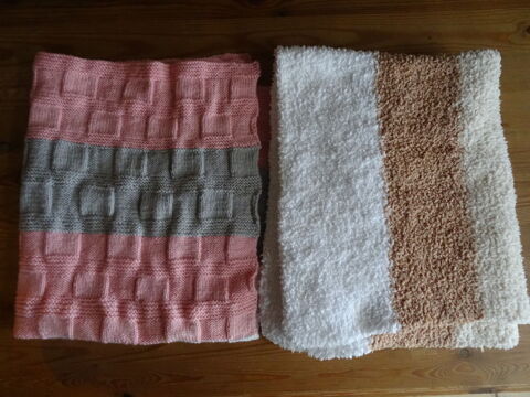 couvertures ou couvre lits b�b� en laine 10 Merville (59)