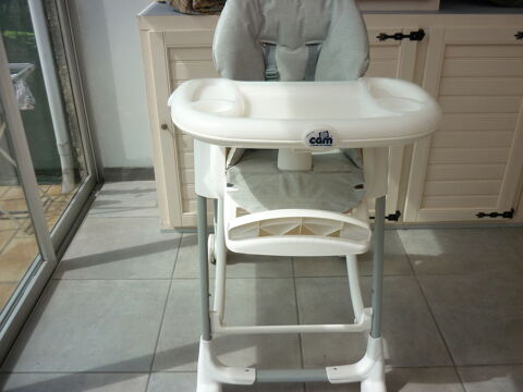 chaise haute pour bébés ou petits enfants
Hazebrouck (59)