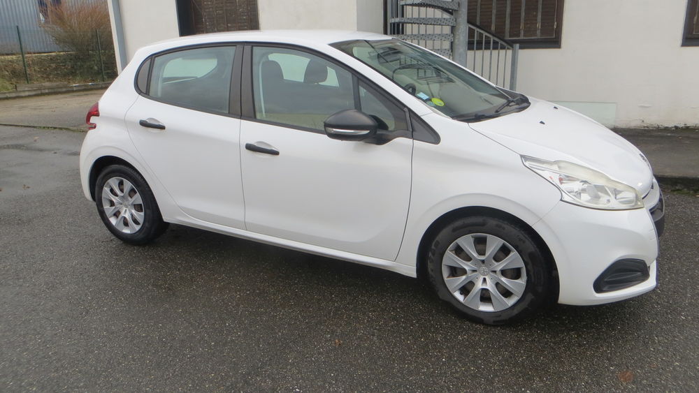 208 AFFAIRE 1.6 BLUEHDI 75 BVM5 CONFORT 2016 occasion 73800 Chignin