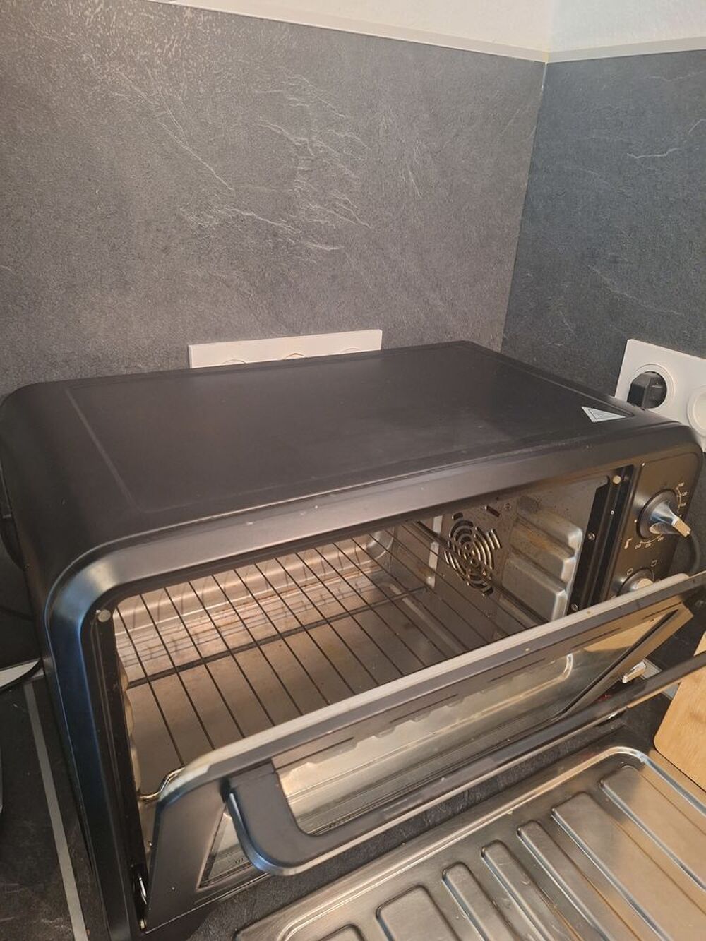 Mini four Moulinex, noir, bon &eacute;tat, 33 litres, 1600 W Electroménager