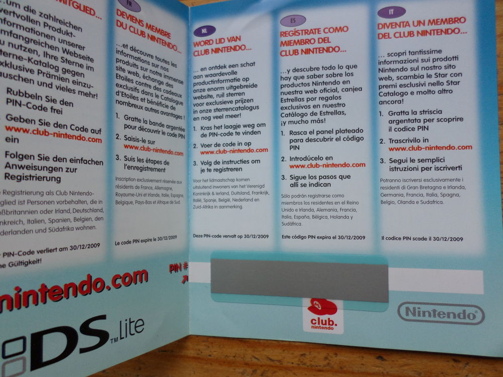 Nintendo DS lot 18 boites et notices pokemon version blanche Consoles et jeux vidéos