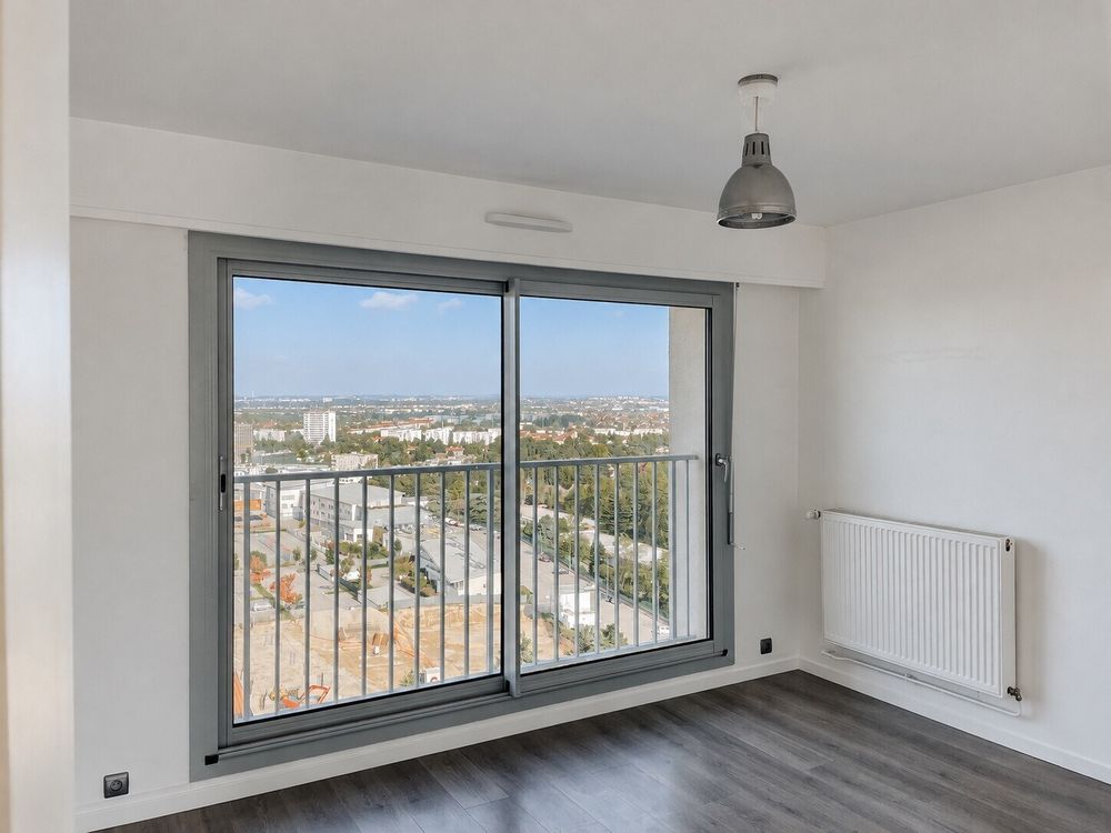 Location Appartement T3 67 m² 13e, 758 € + charges, chauffage, eau chaude compris Vénissieux