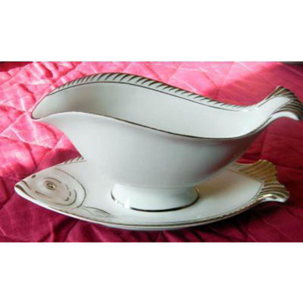 Grand Service &agrave; Poisson Art Nouveau Cuisine