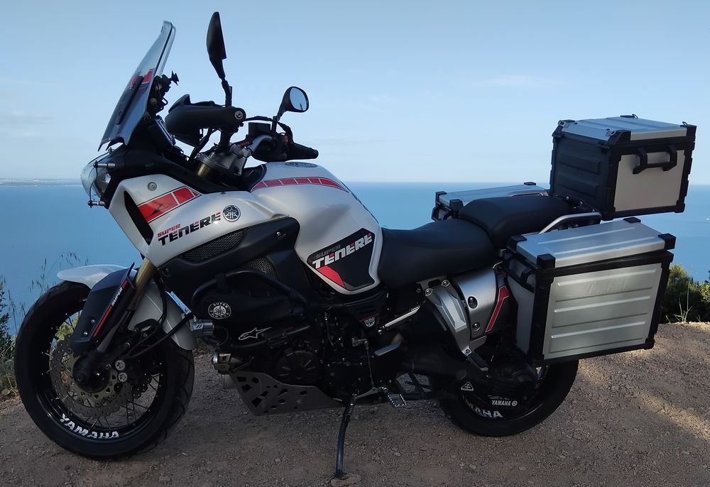 YAMAHA 2013 occasion 83700 Saint-Raphaël