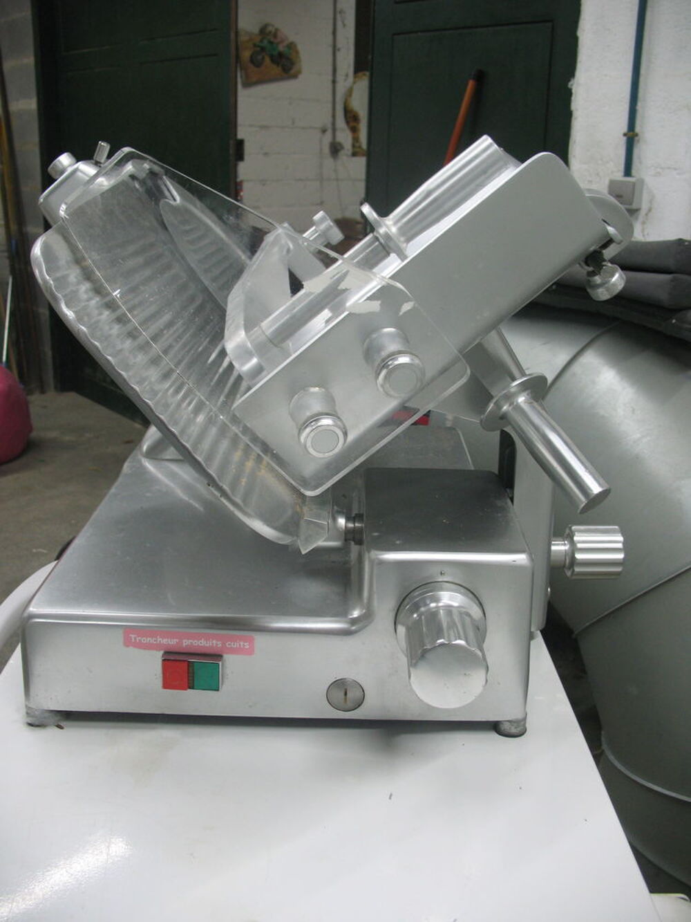 trancheuse a jambon PRO lame 30cm Electroménager