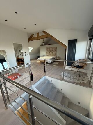  Villa  vendre 8 pices 266 m