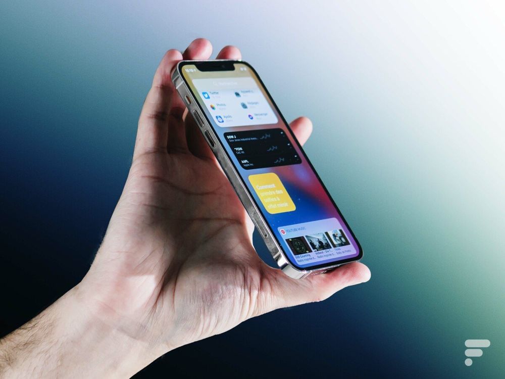 IPHONE 12 Pro 128 Gb. - Nouvel &eacute;tat. Téléphones et tablettes