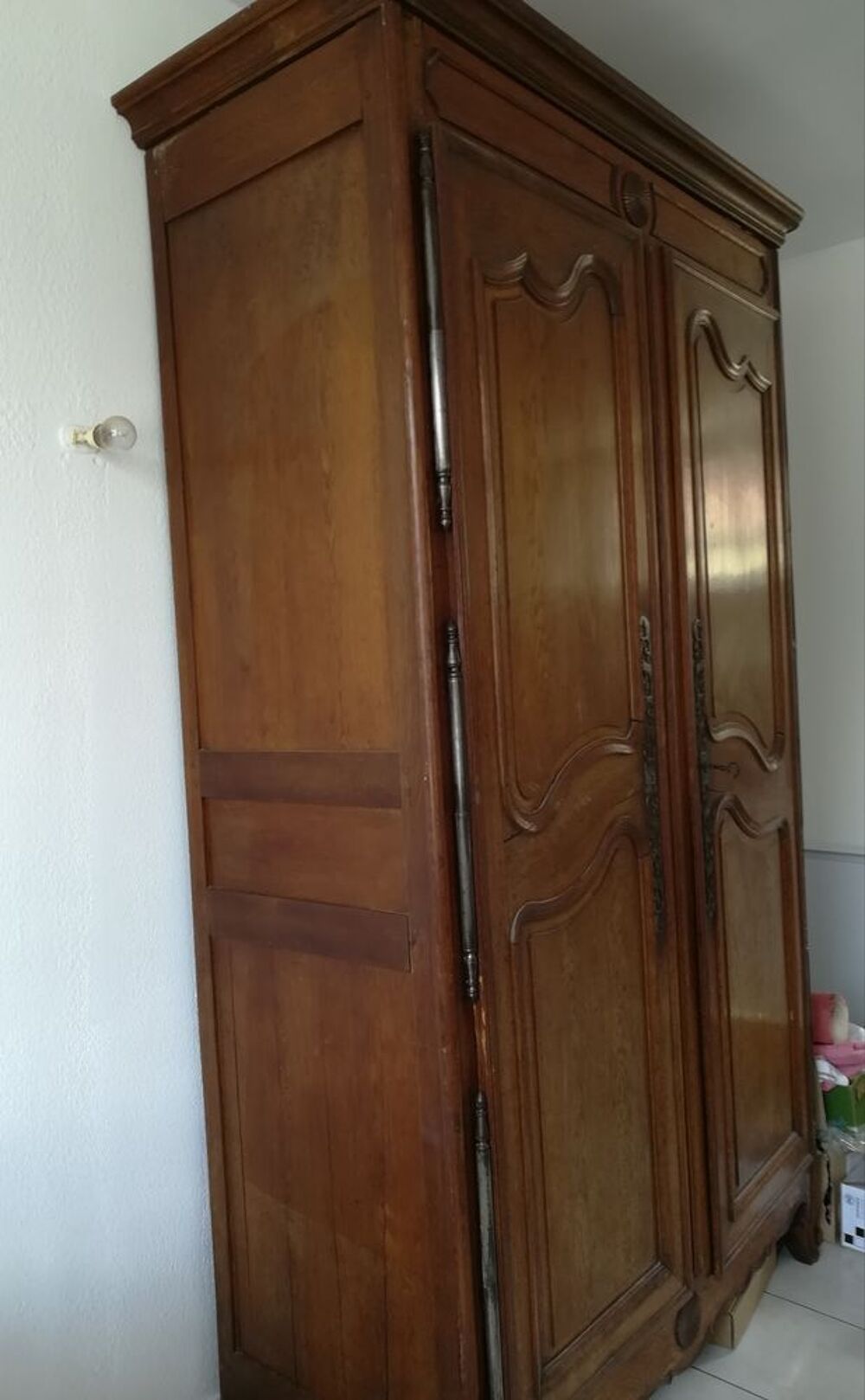 armoire ARTISANALE Meubles