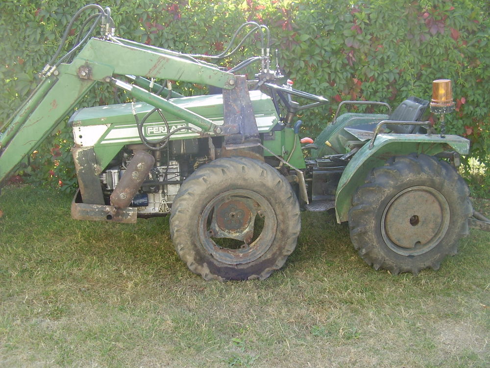 micro tracteur ferrari 95 Jardin