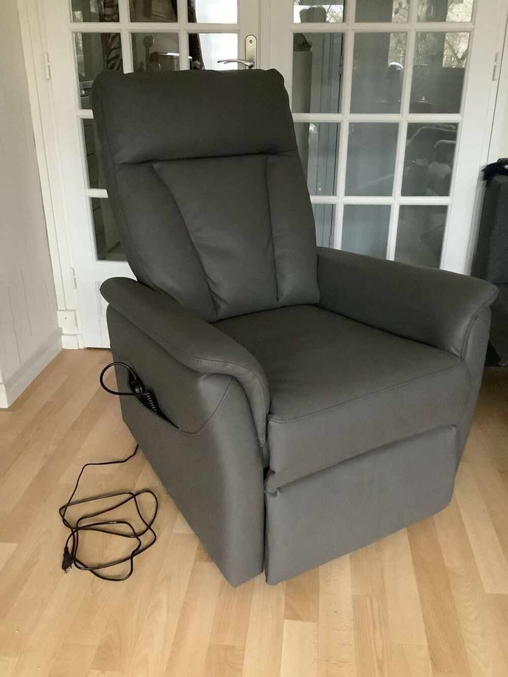 Fauteuil relax &eacute;lectrique Meubles