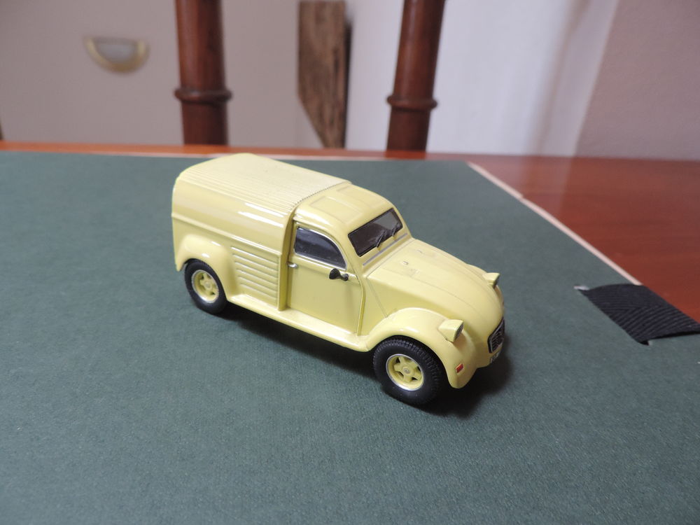 ELIGOR - CITROEN 2 CV - 1/43 &egrave;me 