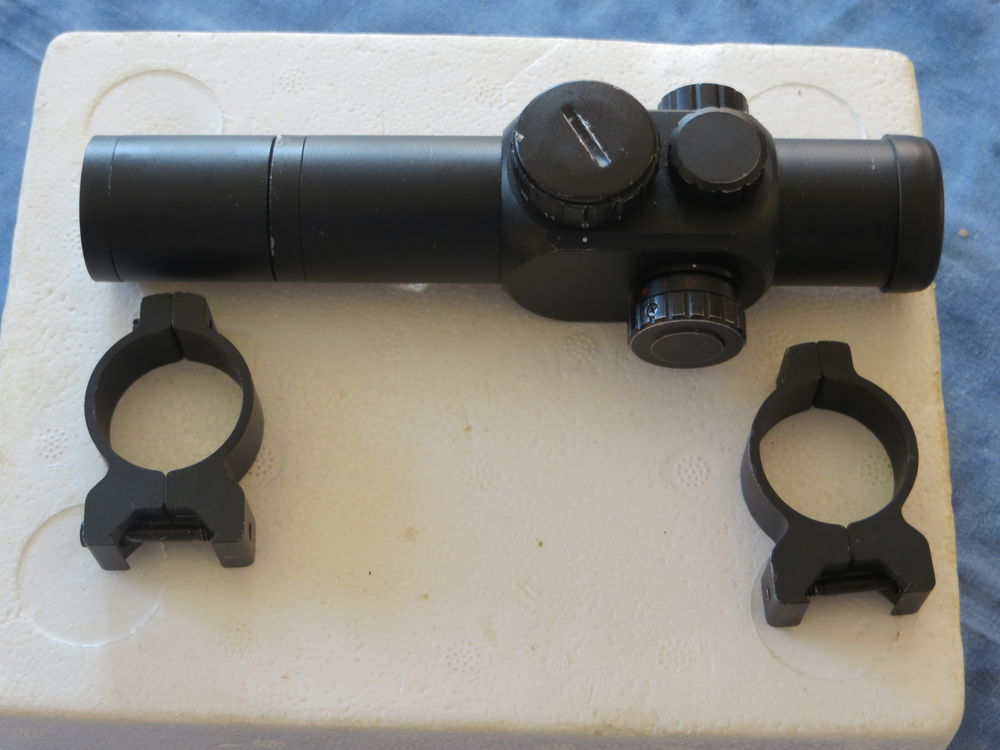 Lunette BUSHNELL l TROOOOPHY 1X30 . Photos/Video/TV