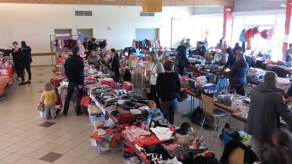 10&egrave;me Bourse Pu&eacute;riculture et aux Jouets Bourse d'objets