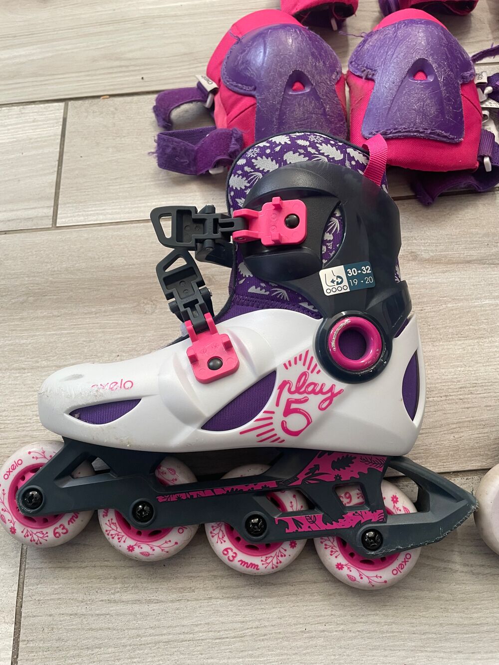 Rollers enfants et protections Sports