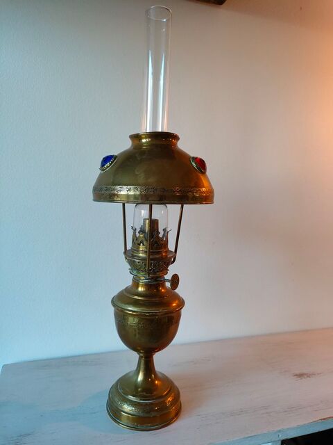  Lampe  ptrole  Parisienne  0 Le Poinonnet (36)