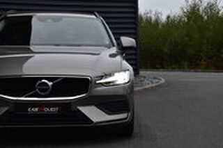 V60 D3 AdBlue 150 ch Geartronic 8 Momentum 2019 occasion 56300 Pontivy