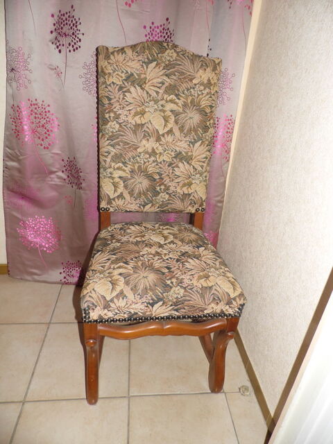 AV 4 CHAISES SALLE A MANGER 50 Aire-sur-l'Adour (40)