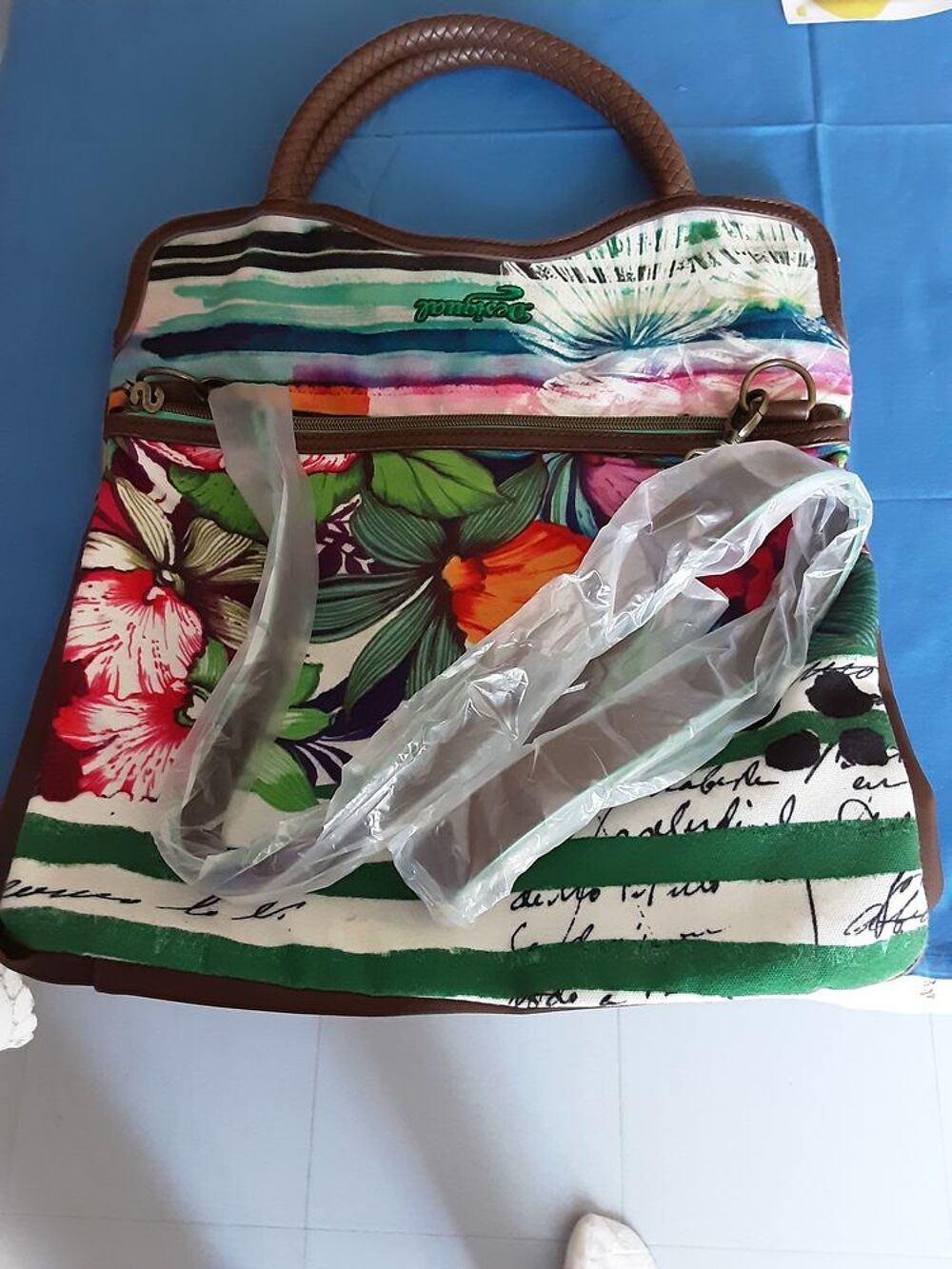 Sac DESIGUAL en bandouli&egrave;re 
Maroquinerie