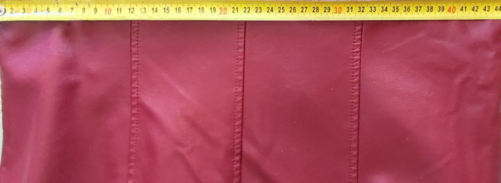 Veste en cuir d'agneau rouge tr&egrave;s douce Taille xl. Vêtements