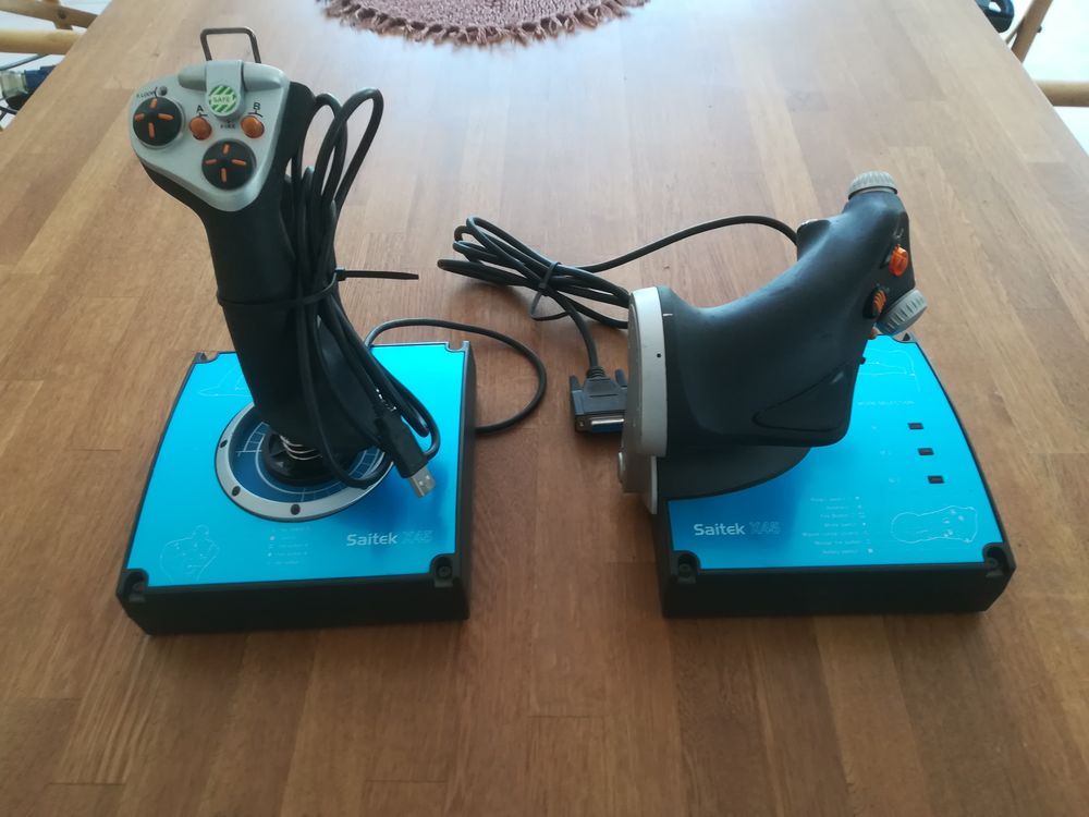Hotas Saitek X45 Matériel informatique