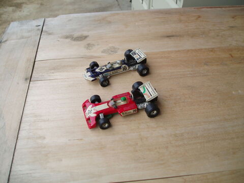 2 voitures F1 corgy toys  19 Rixheim (68)