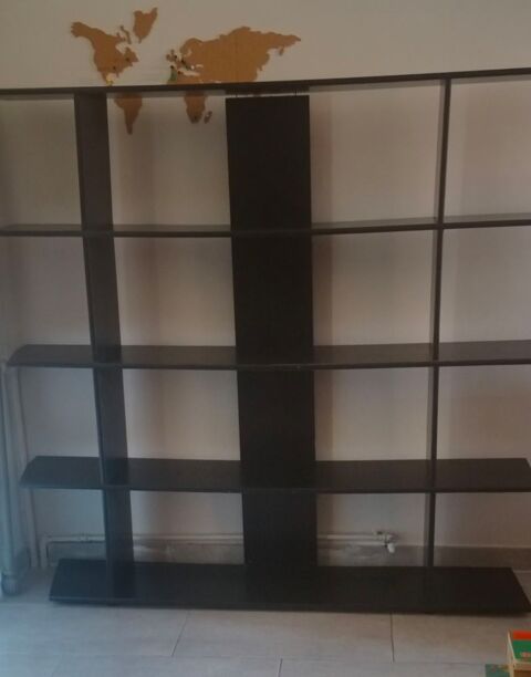 Etagères / Bibliothèque Cogolin (83)